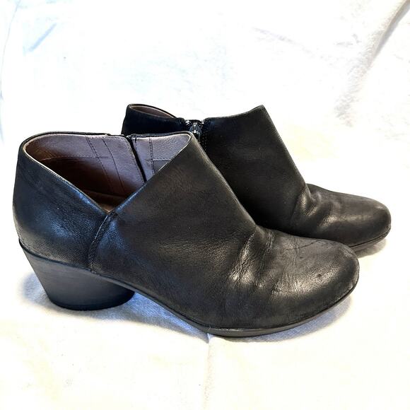 Dansko‎ Boots Womens sz 8 EU 38 Raina Ankle Booties Black Leather Zip 3813360200 - Picture 2 of 11